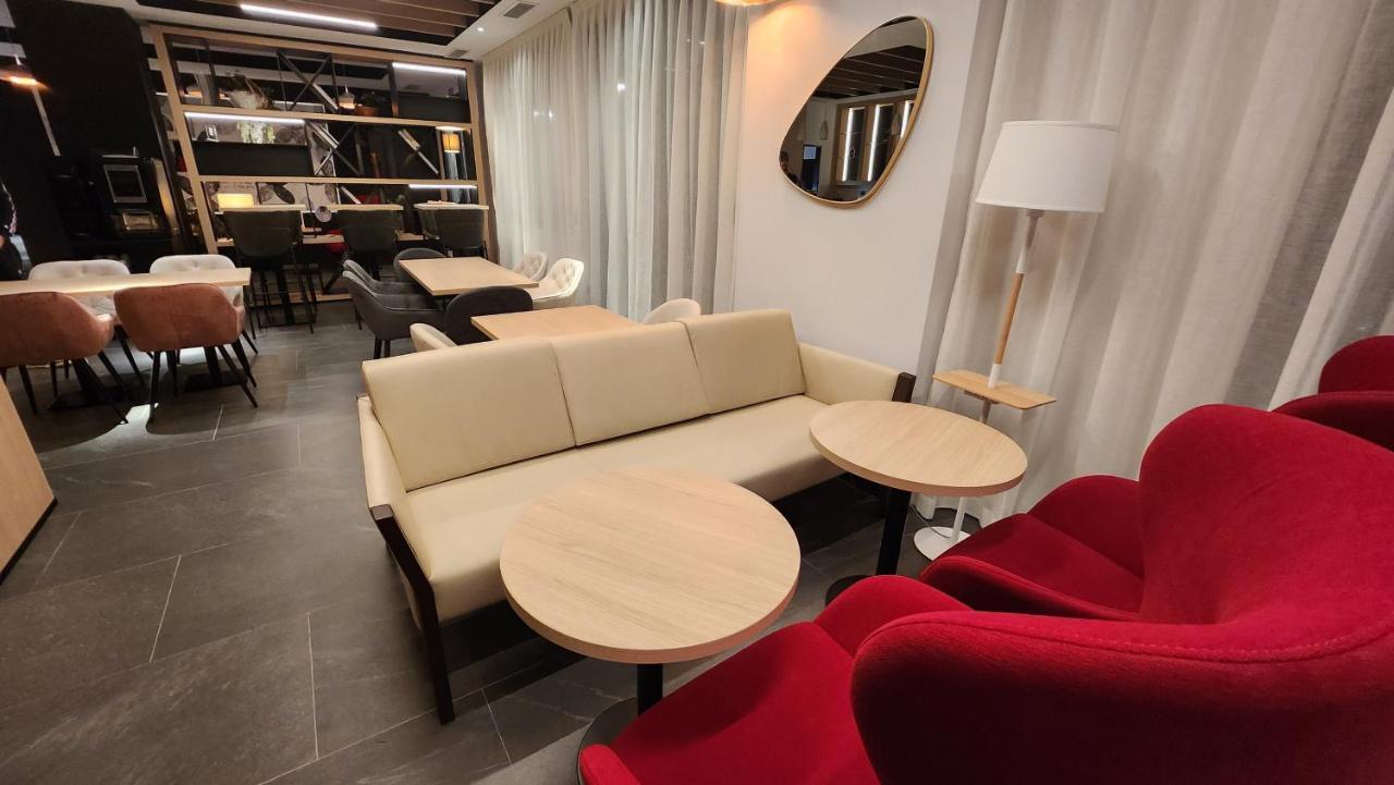 Sercotel Plana Suites Vall de Uxó Eksteriør bilde
