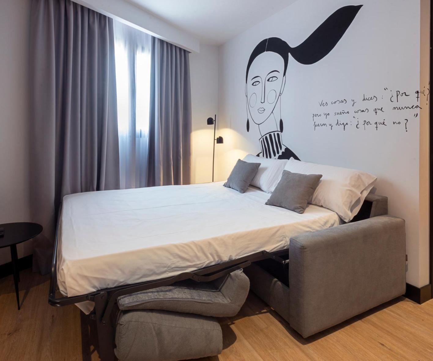Sercotel Plana Suites Vall de Uxó Rom bilde