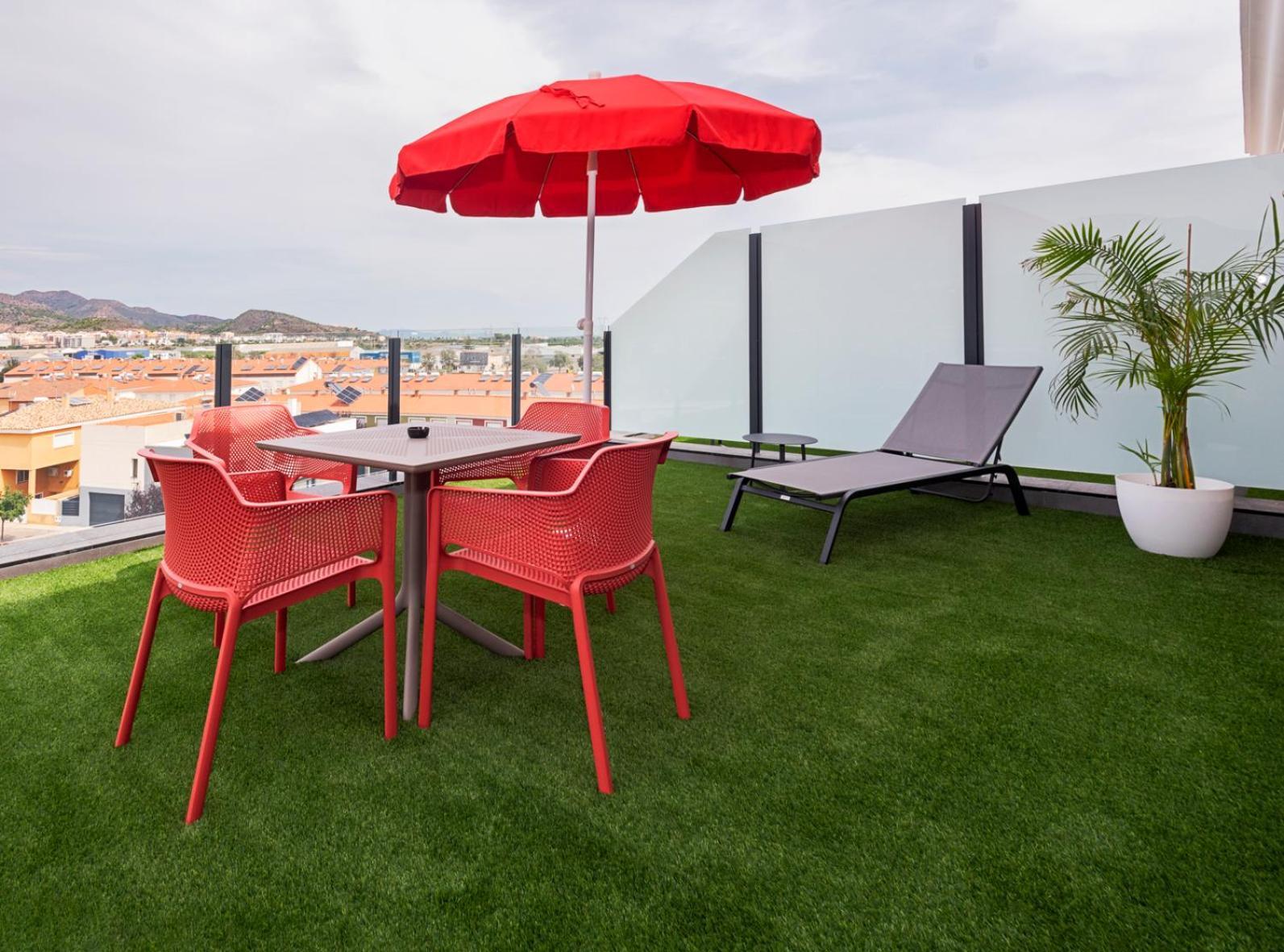 Sercotel Plana Suites Vall de Uxó Rom bilde